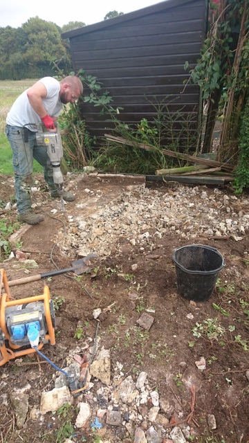  Breaking out footings 