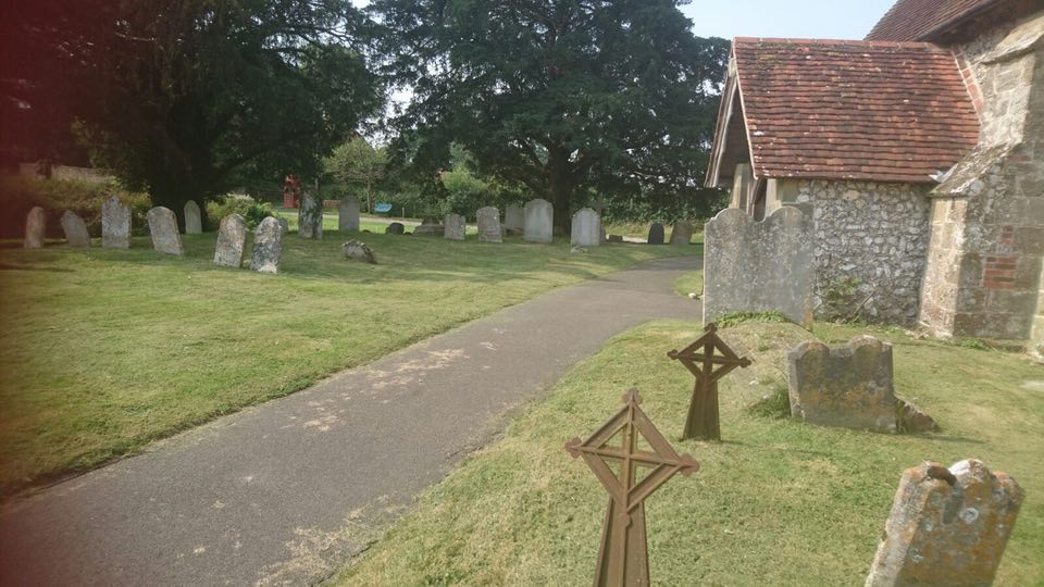  Winter tidy-up for Heyshott Churchyard 